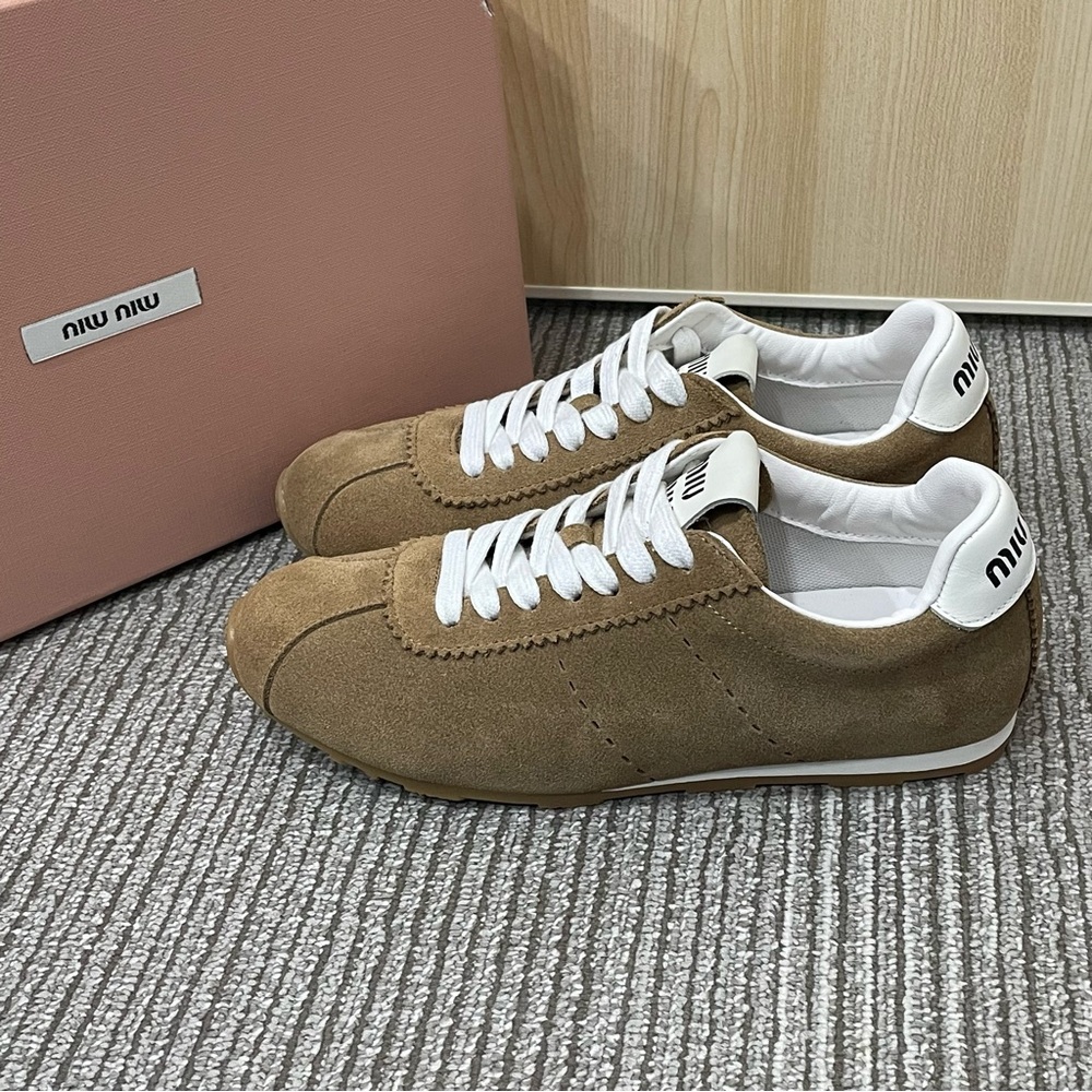 Miu Miu Women's Sneakers - Picture 4 of 6